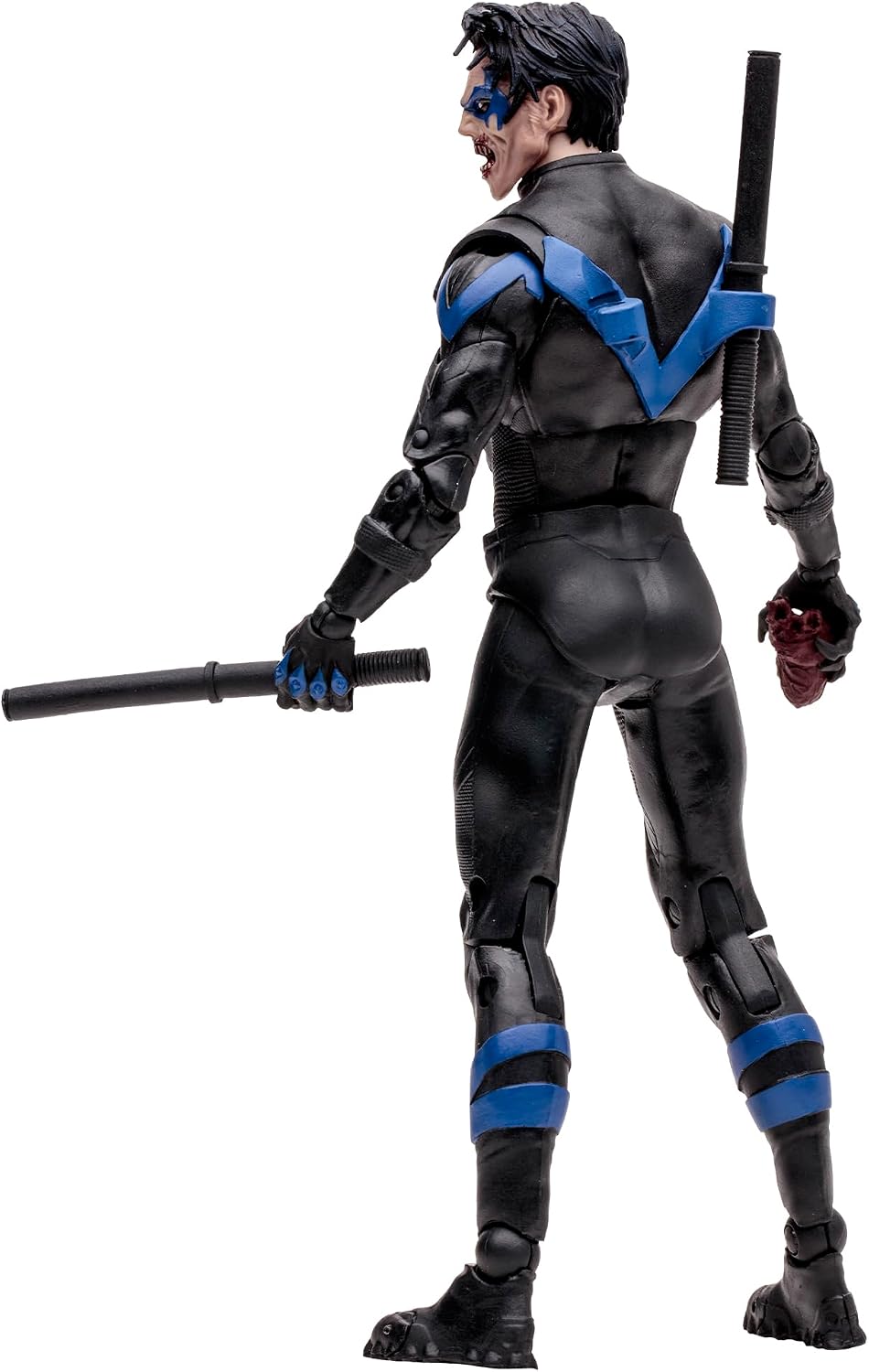 Nightwing vampiro de frente, con el emblema azul del pecho manchado de sangre