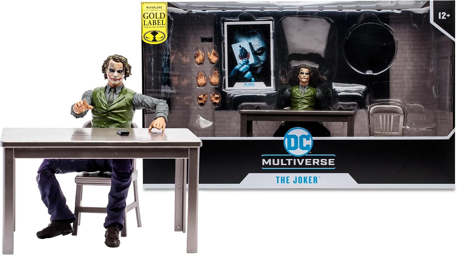 The Joker Interrogation Room Pack de The Dark Knight, con la mesa y las dos sillas del interrogatorio