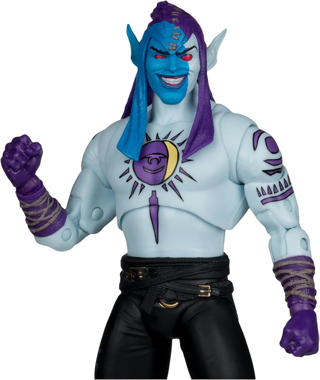 Acercamiento al torso de Eclipso con el diamante y el emblema lunar en el pecho