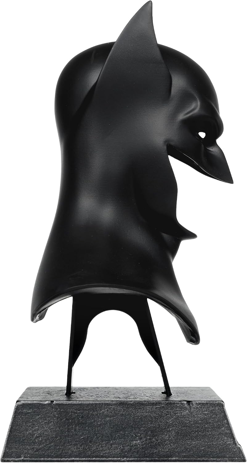 Réplica de capucha de Batman 1ª aparición, detalle del acabado negro mate