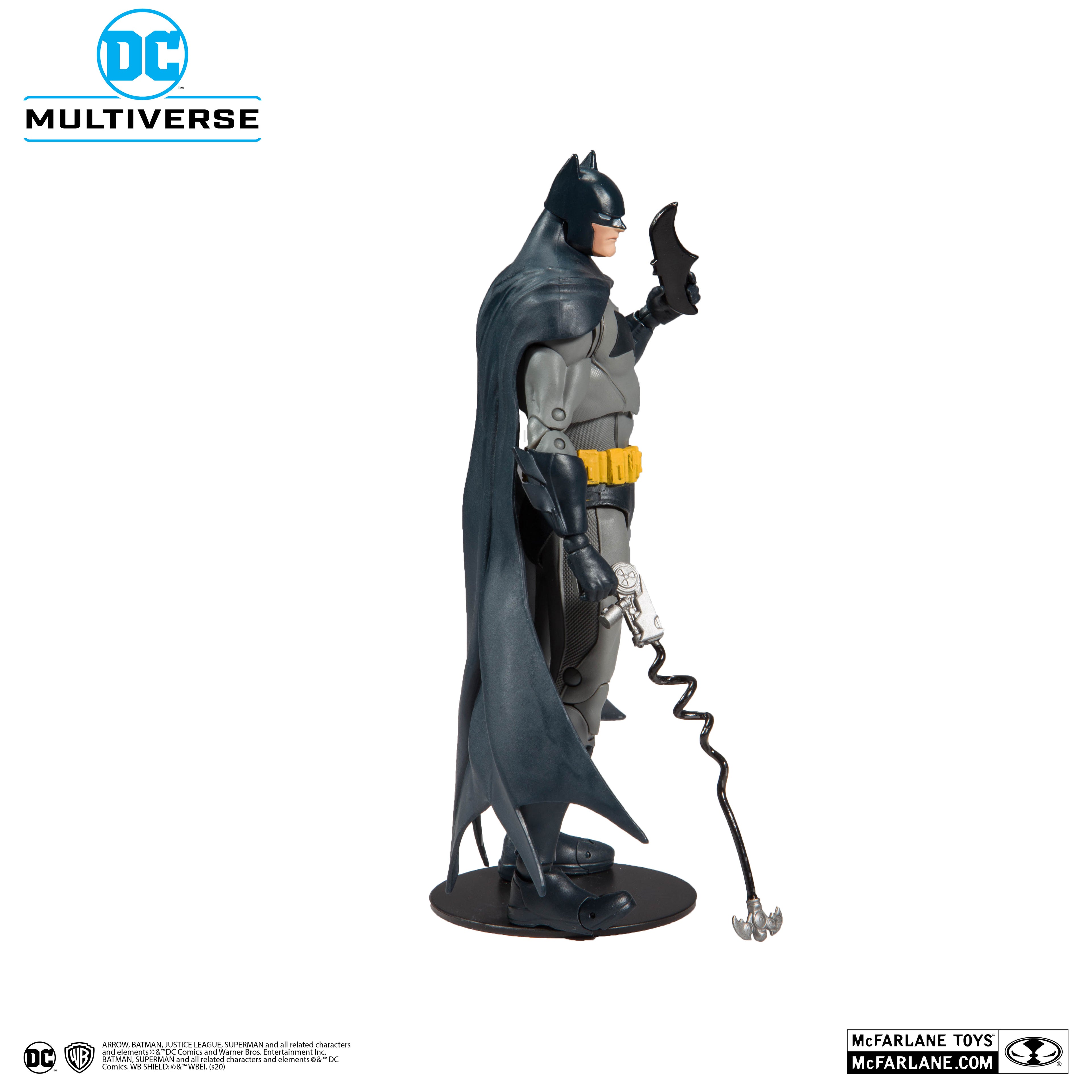 Figura Batman Detective Comics #1000 de McFarlane, detalle del esculpido