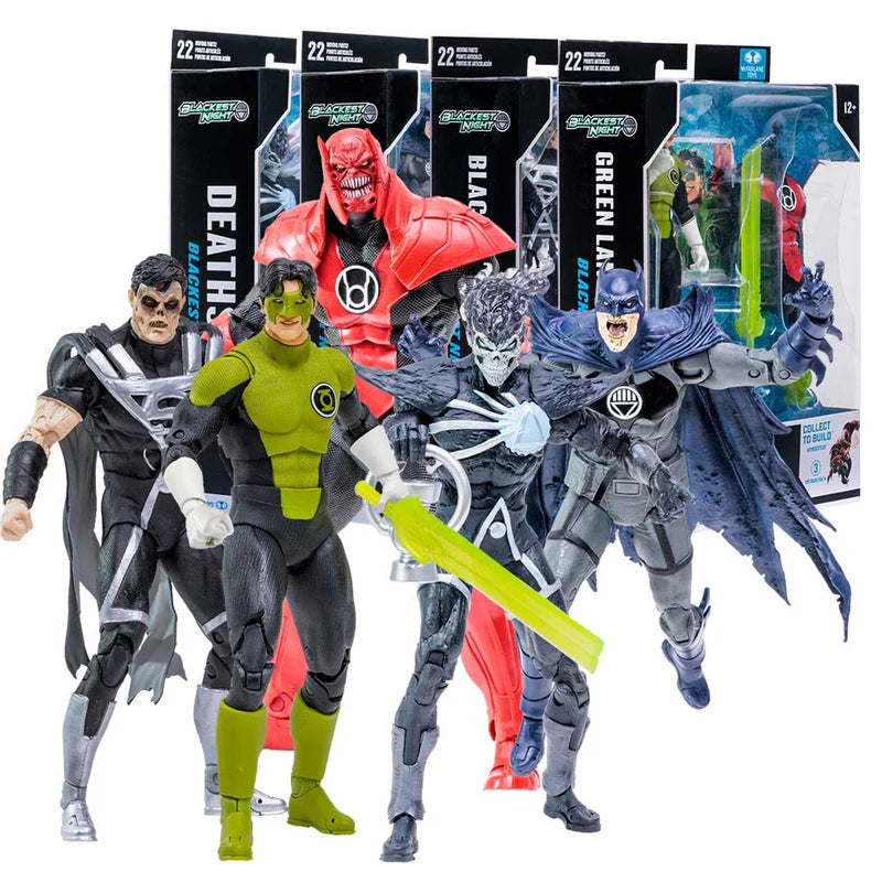 Las cuatro figuras del set Blackest Night frente a sus cajas selladas de McFarlane DC Multiverse