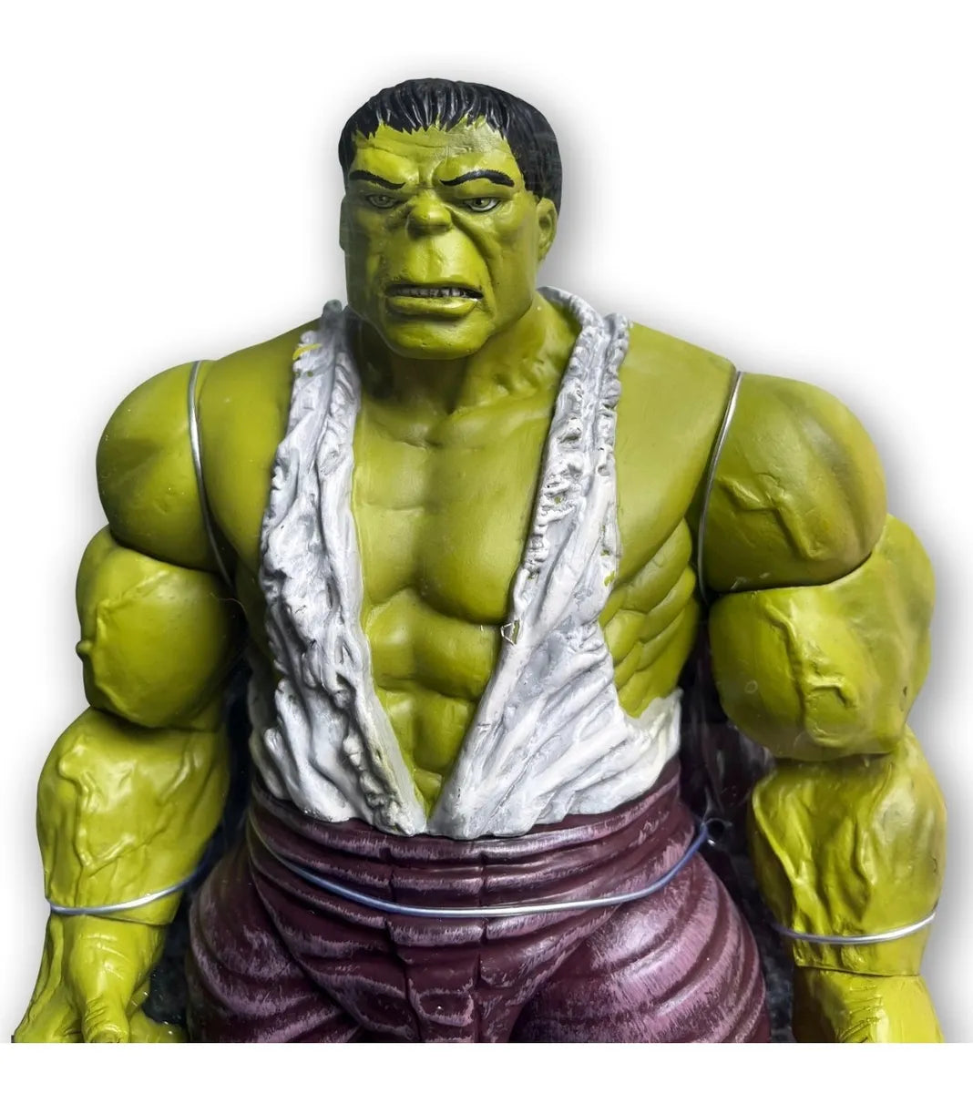 Diamond Select Toys Marvel Select Savage Hulk Bruce Banner Figura 1:10