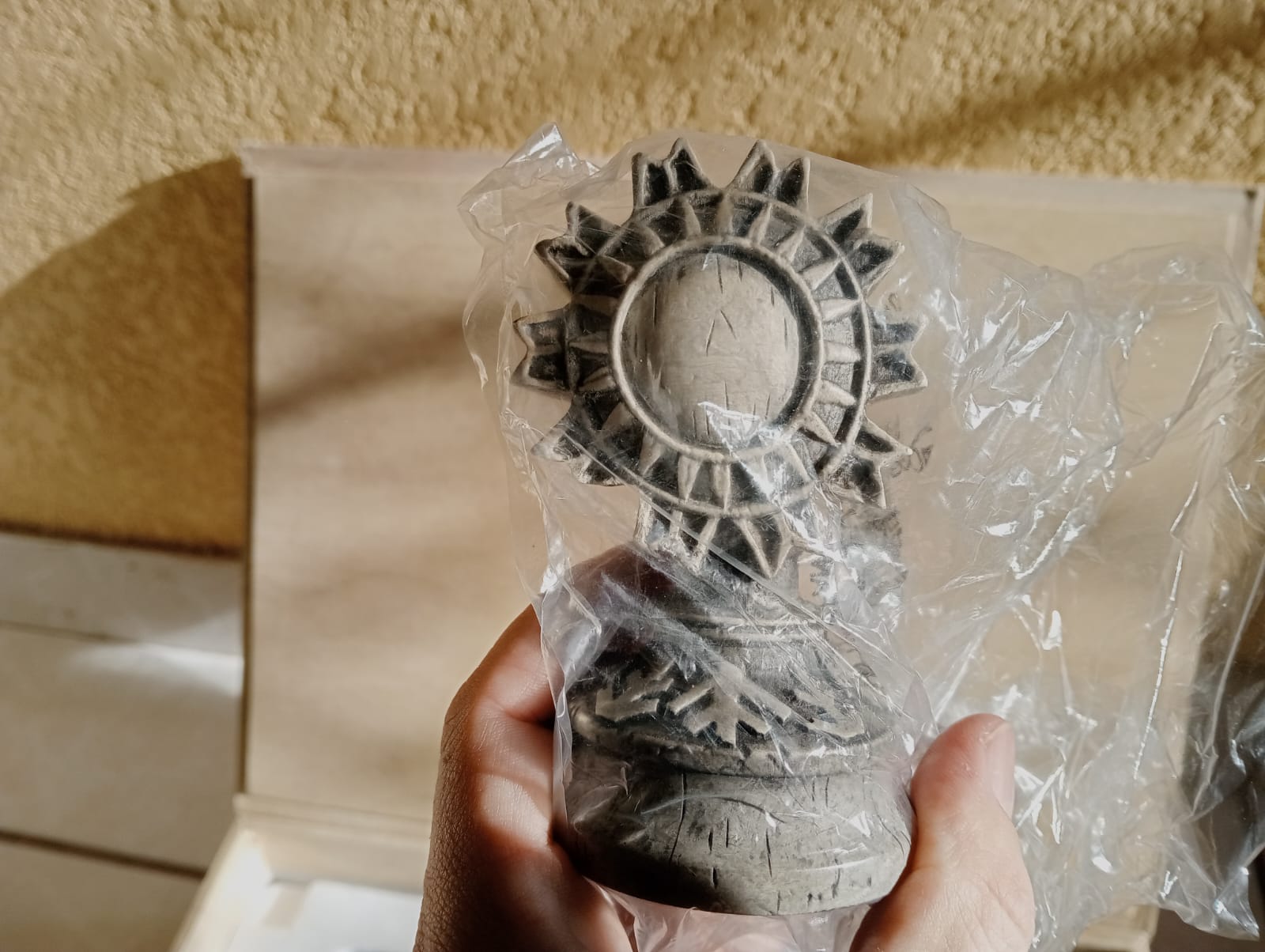 Dark Horse Deluxe Game of Thrones Mapa con Marcadores de Madera con Motivos de Las Casas (Caja con Detalles)