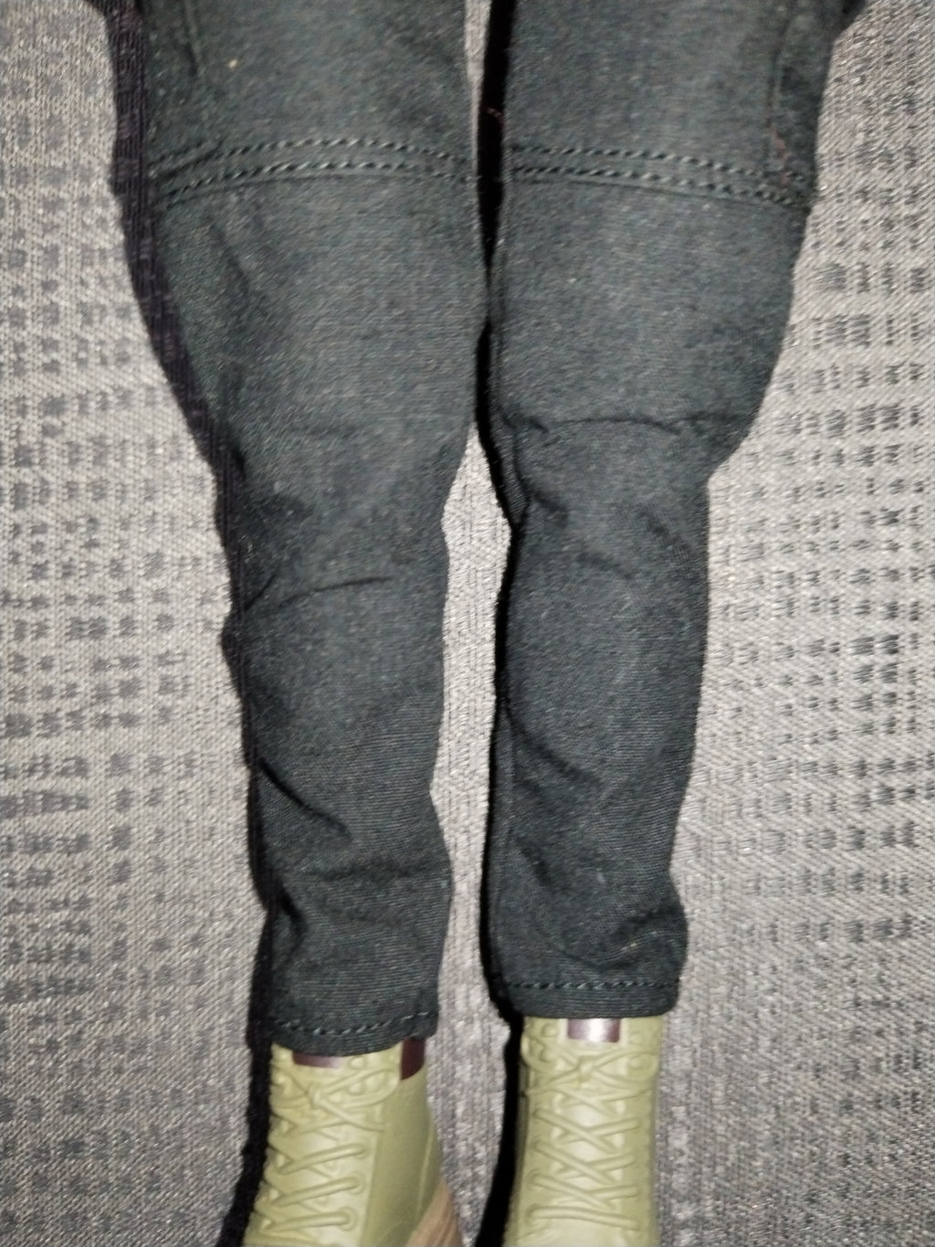 Neon Girl 1/6: piernas y pantalón táctico negro