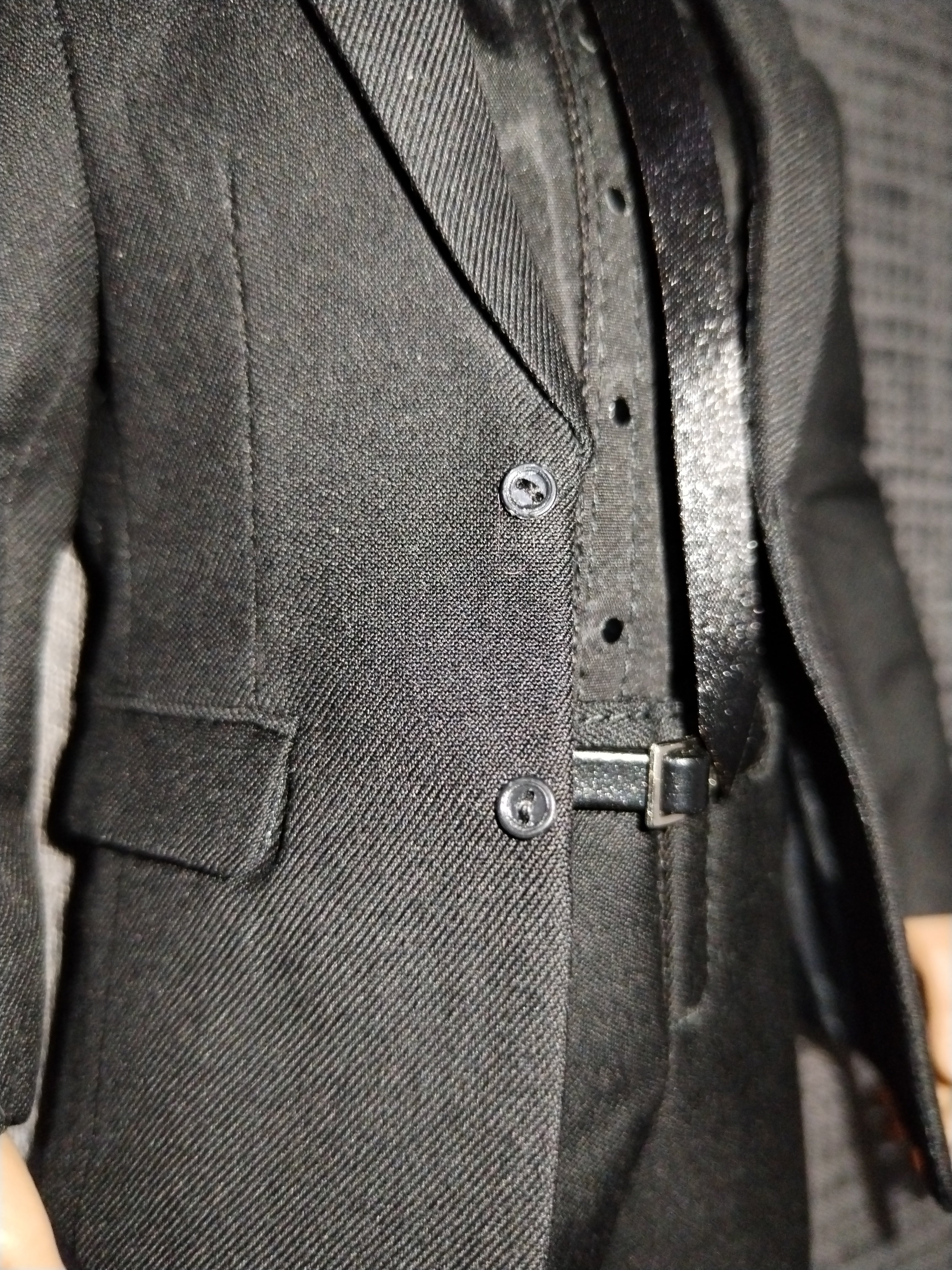 Assassin Underworld 1/6: manga del saco y puño de la camisa