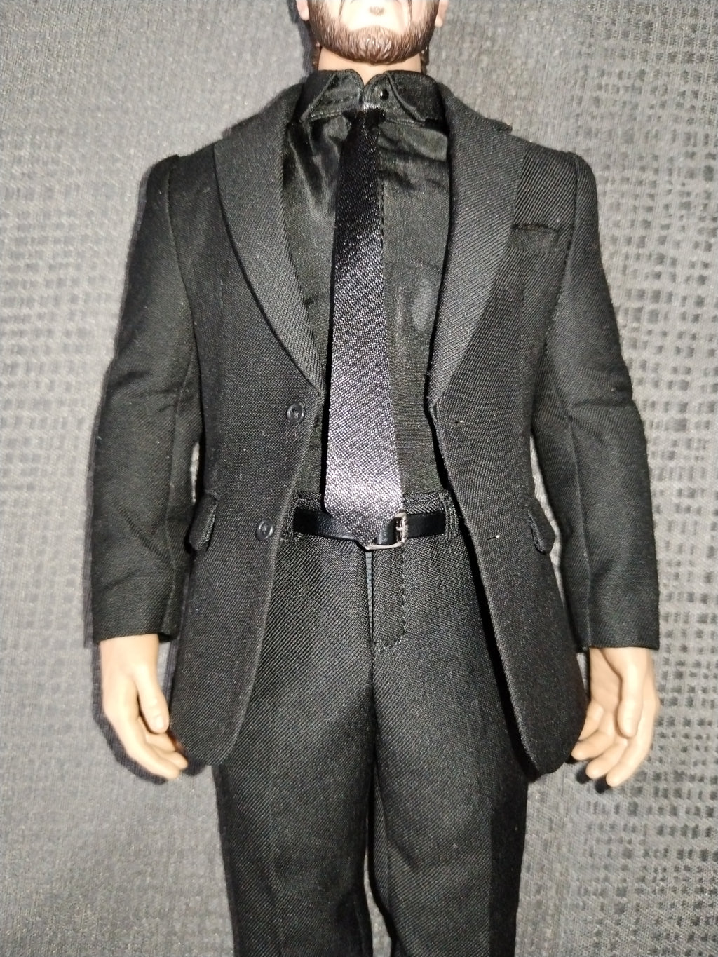 Assassin Underworld 1/6: antebrazo y muñeca articulada