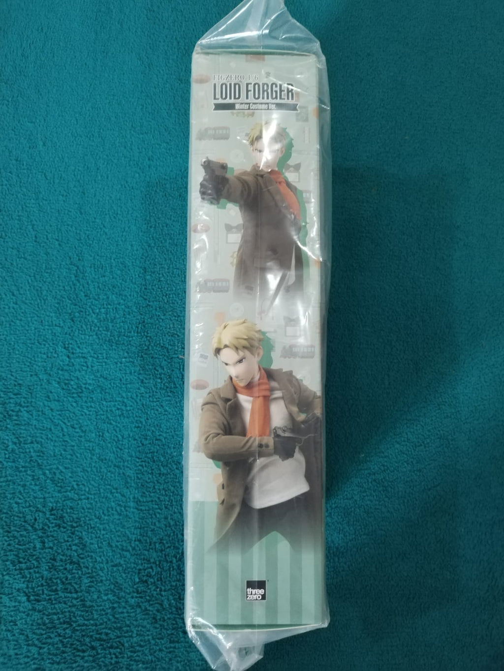 Loid Forger Winter Costume – Figura 1/6 SPY×FAMILY CODE: White, FigZero (threezero)