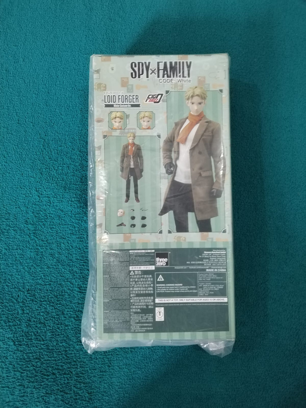 Loid Forger Winter Costume – Figura 1/6 SPY×FAMILY CODE: White, FigZero (threezero)