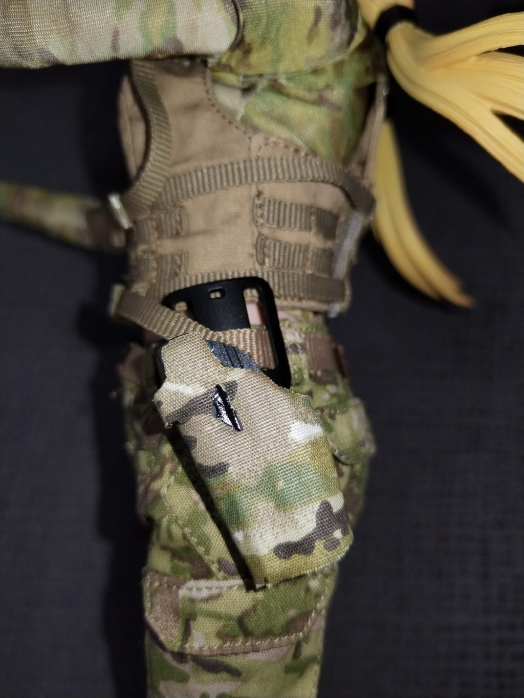 Recon Girl 1/6: funda de pistola sujeta al muslo
