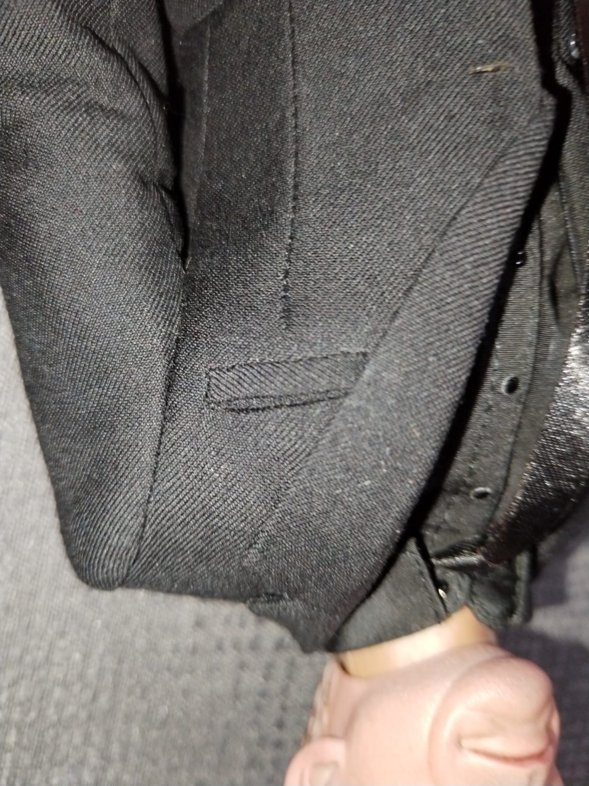 Detalle del puño del saco negro del Bodyguard Underworld