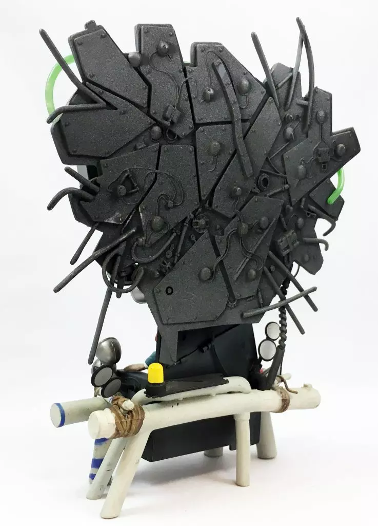 McFarlane Toys Akira Akira en Trono Blister con Detalle