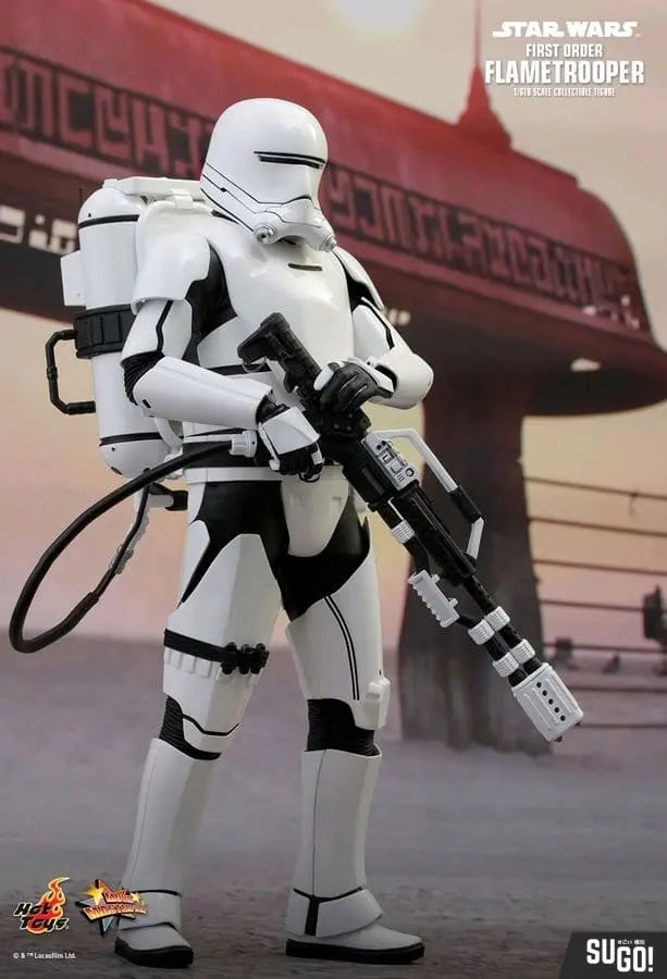 Hot Toys MMS326 - First Order Flame Trooper (Star Wars, 1/6)