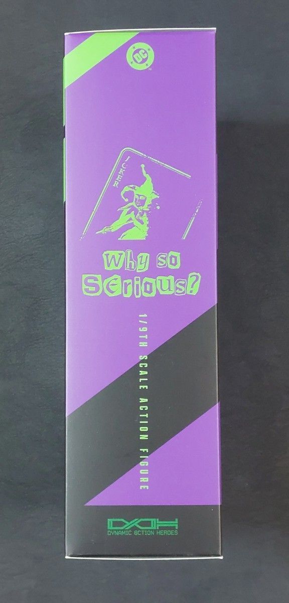 Costado opuesto de la caja del Joker DAH-024S con el logotipo Dynamic 8ction Heroes
