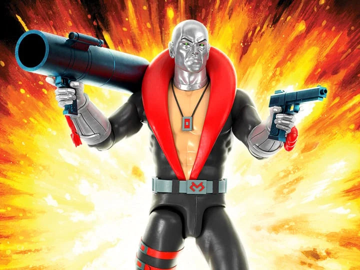 Figura Destro de Super7 ULTIMATES, detalle de la cabeza cromada y el medallón
