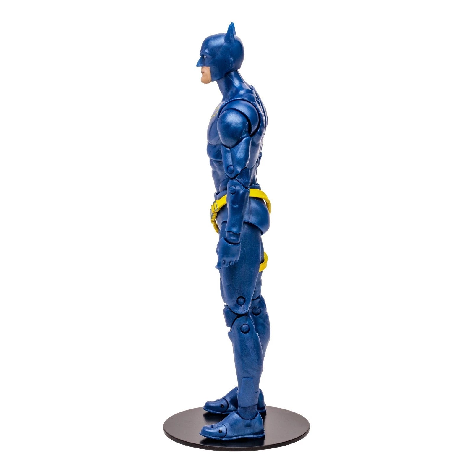 Detalle del rostro de Jim Gordon bajo la capucha de Batman
