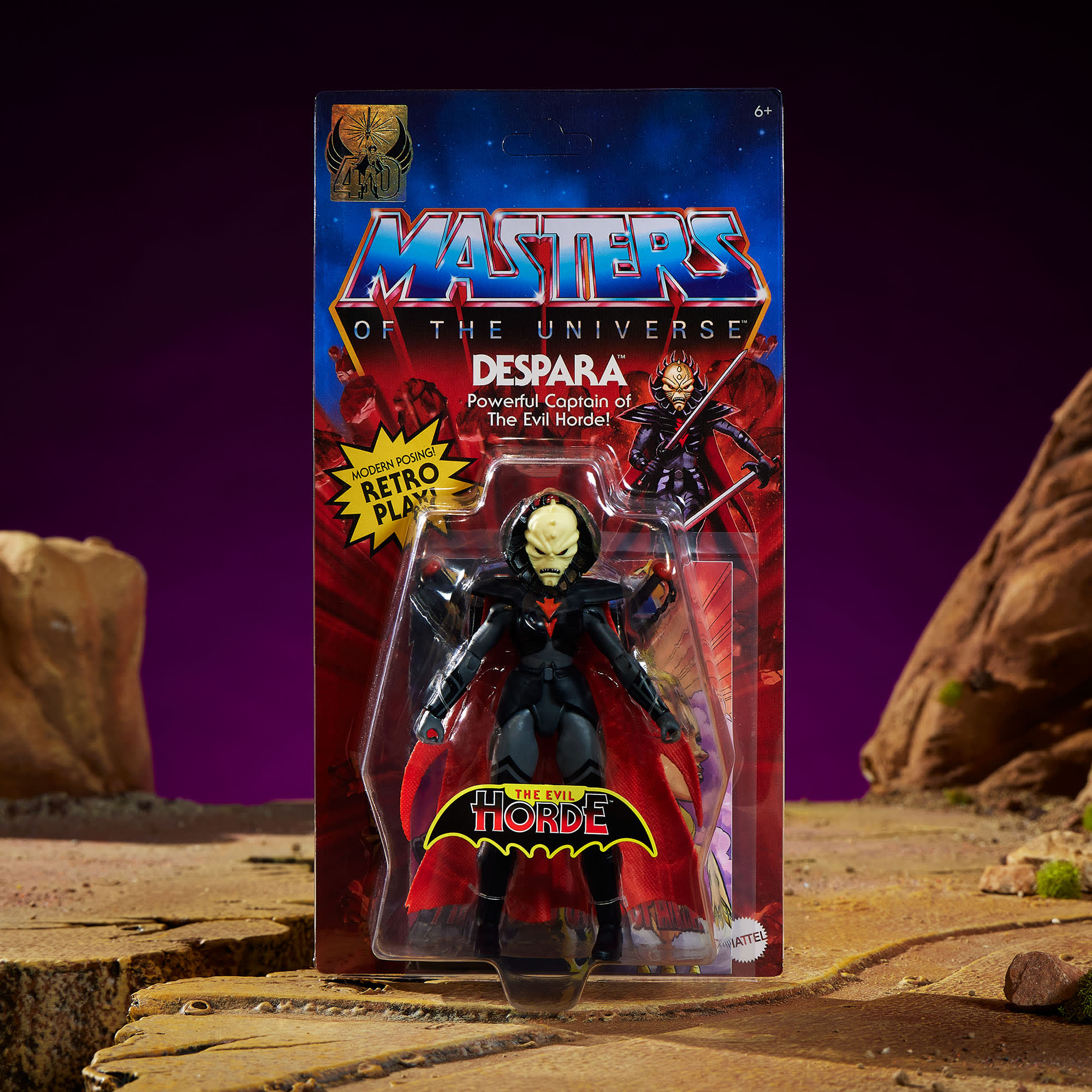 Despara de Masters of the Universe Origins en su empaque sellado con burbuja